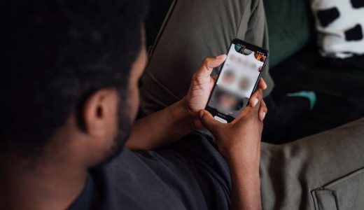 Tinder 自己紹介で差をつける！魅力的なプロフィール作成術